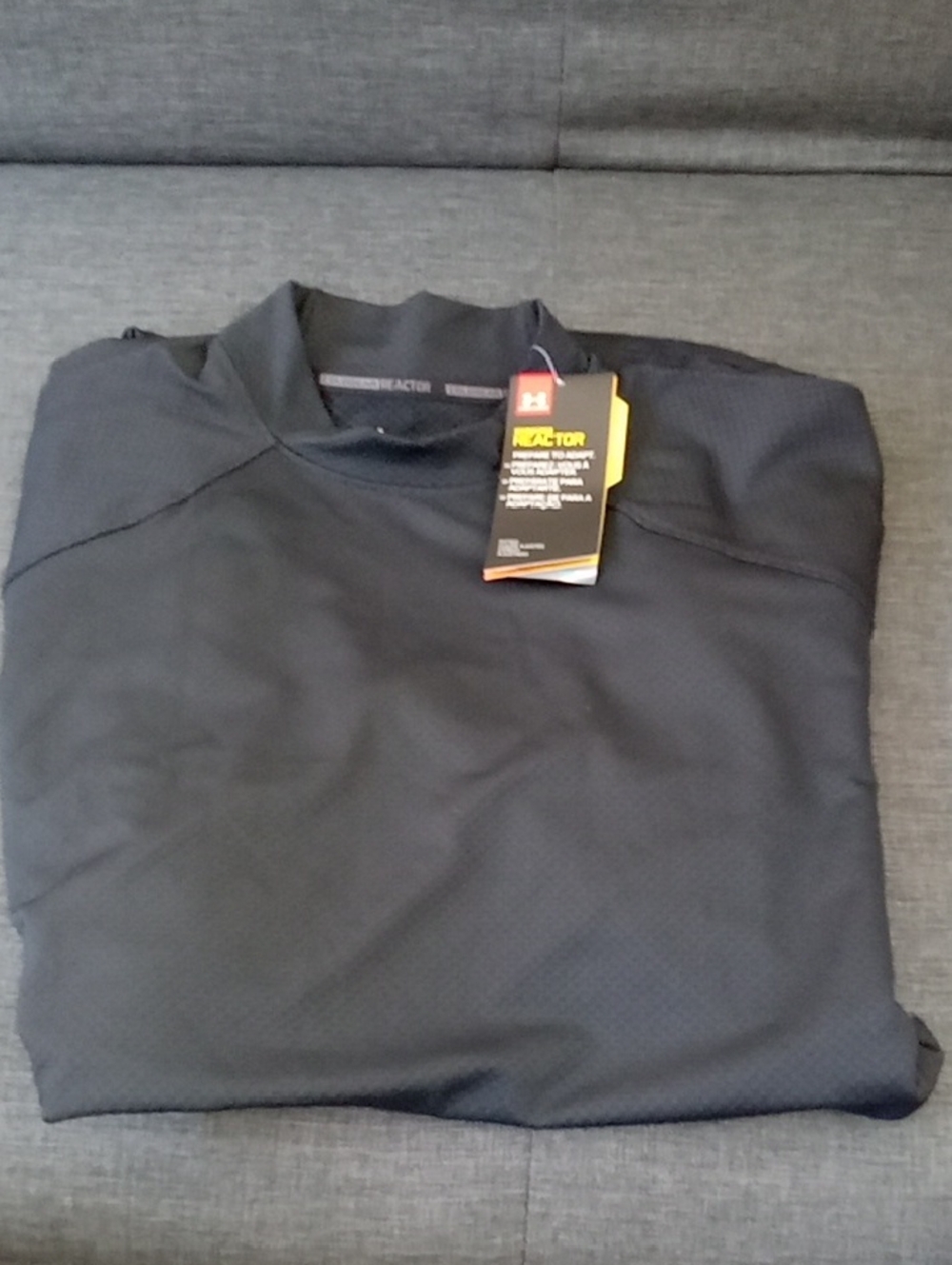 Under Armour Men's Black Reactor Lightweight Crewneck-NEW